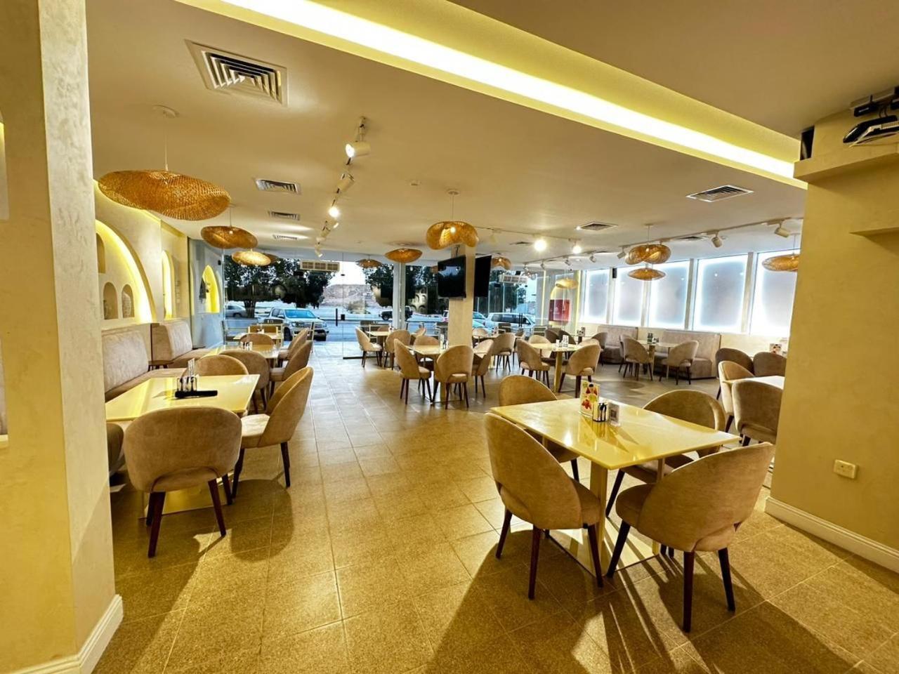 Le Park Concord Hotel Al Majmaah Bagian luar foto