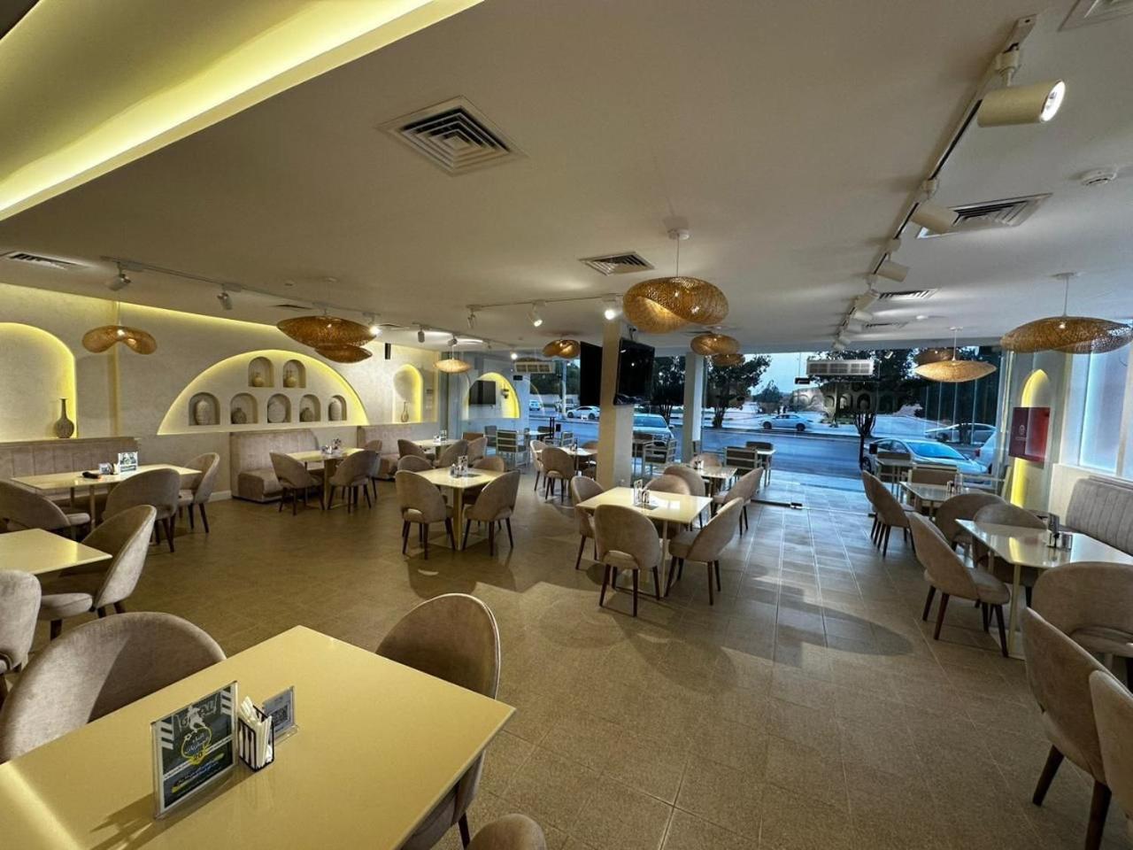 Le Park Concord Hotel Al Majmaah Bagian luar foto