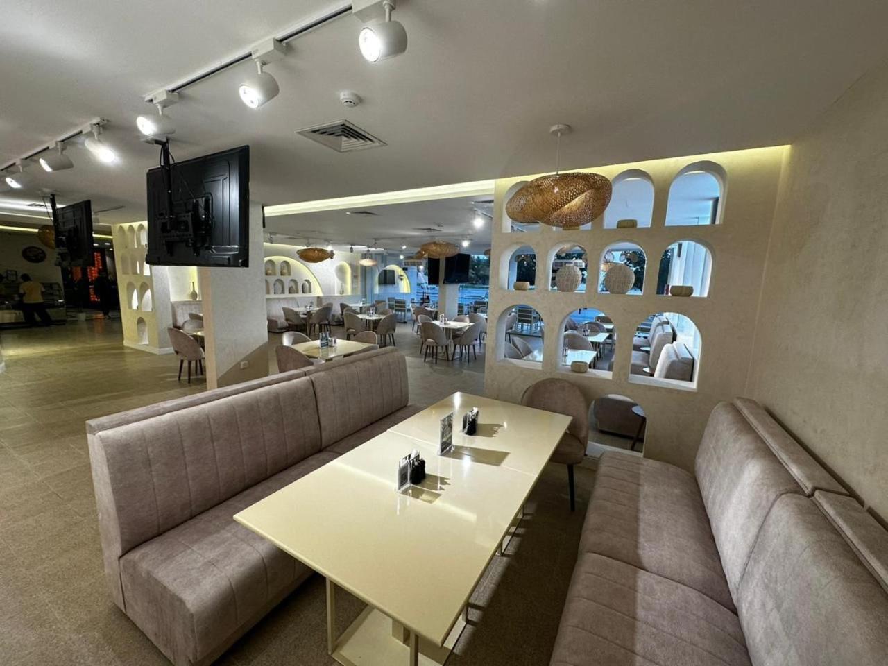 Le Park Concord Hotel Al Majmaah Bagian luar foto