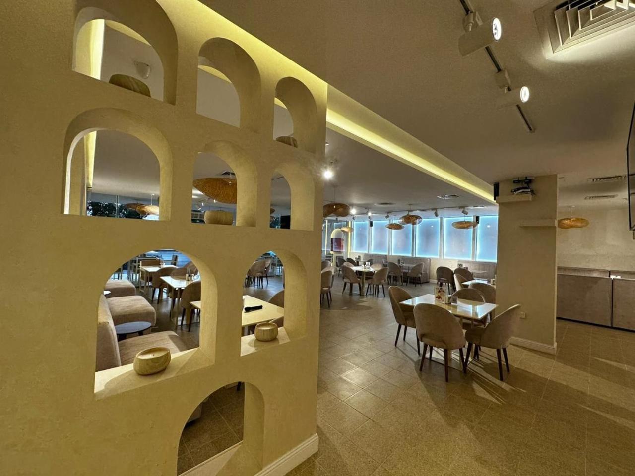 Le Park Concord Hotel Al Majmaah Bagian luar foto